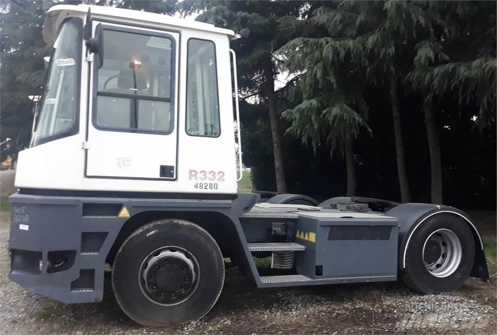  R332-4x4 Tractores terminais