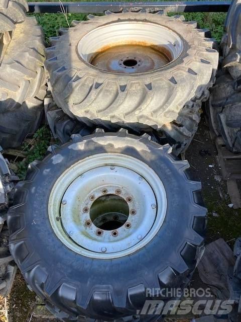  Misc 14.9R28 & 18.4R38 Pneus Agrícolas