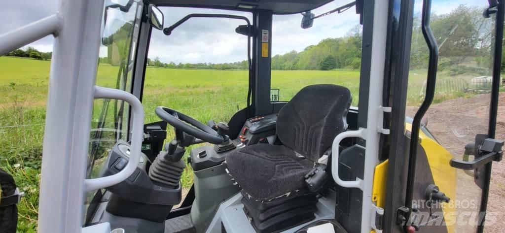 Wacker Neuson WL 28 Carregadoras de direcção deslizante