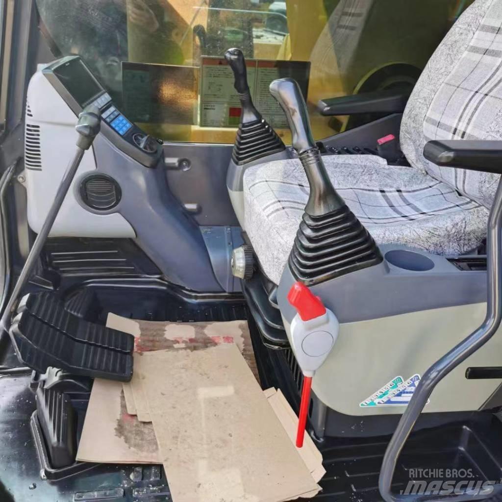 Komatsu 450LC-8 Escavadoras de rastos