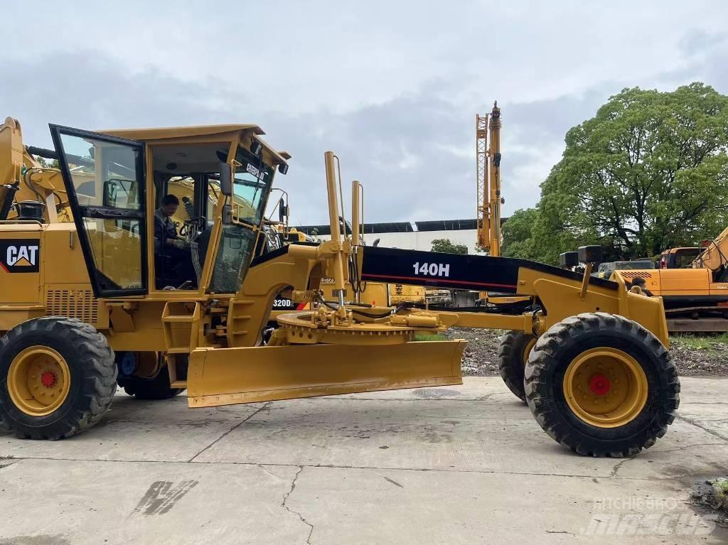 CAT 140 H Motoniveladoras