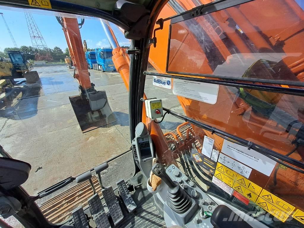 Hitachi ZX 300 LC-6 Escavadoras de rastos