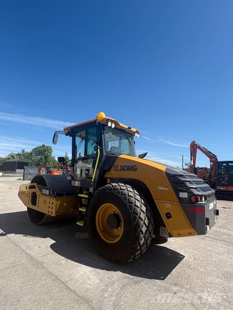 XCMG XS135 Cilindros Compactadores monocilíndricos