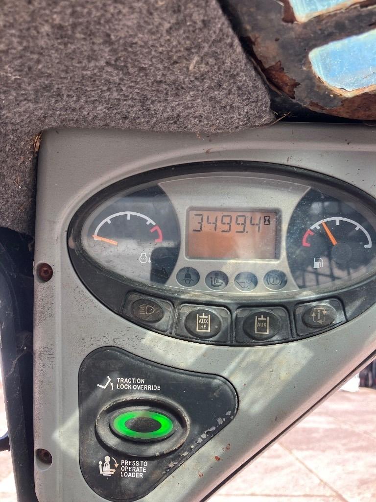 Bobcat S 100 Carregadoras de direcção deslizante