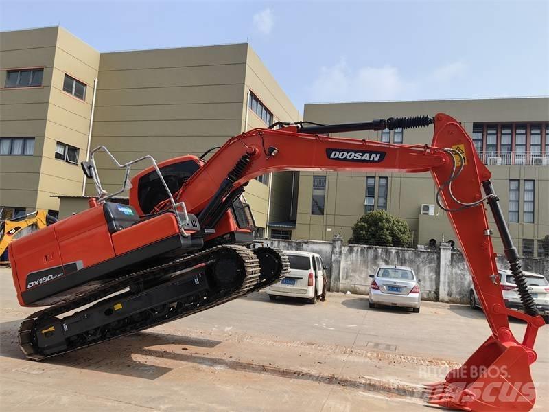 Doosan DX150 Escavadoras de rastos
