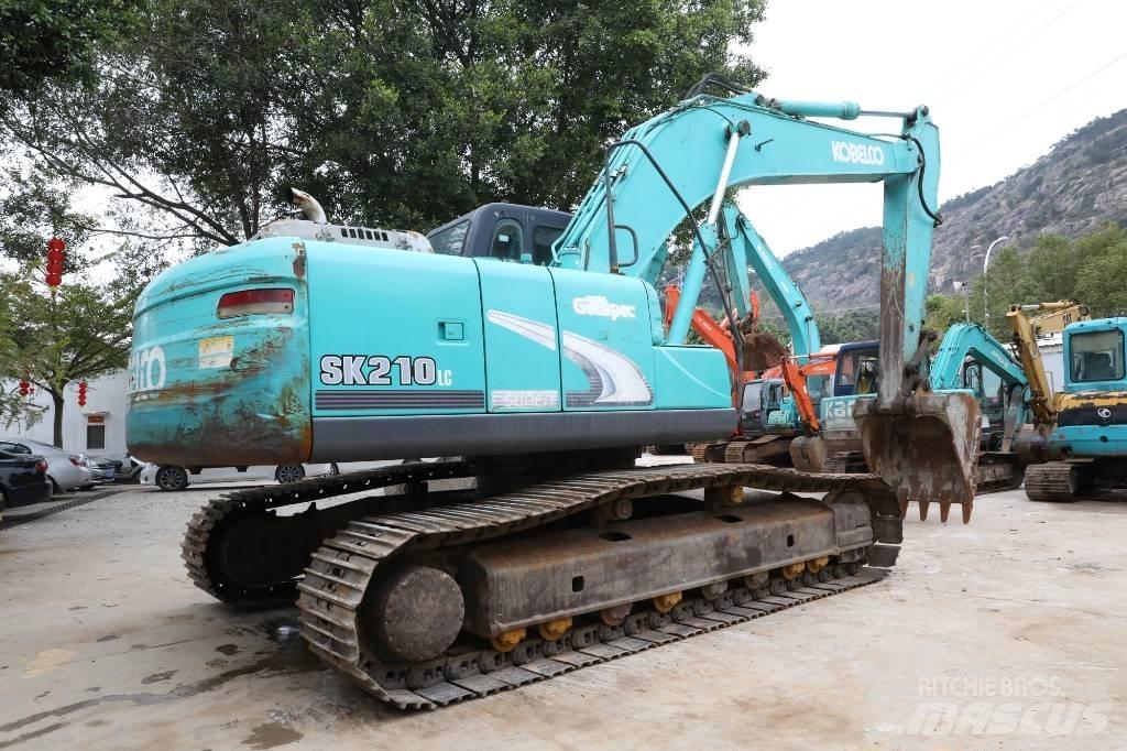 Kobelco SK 210-8 Escavadoras de rastos