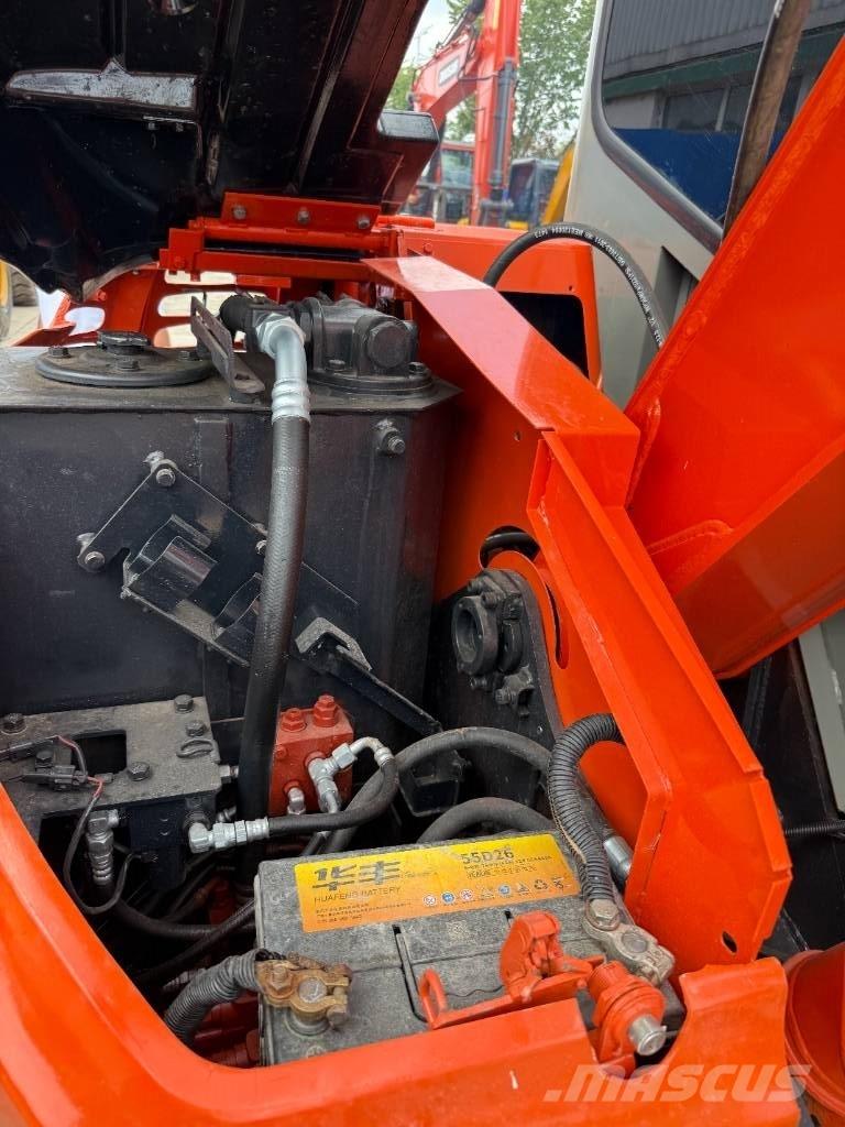 Hitachi Zaxis 55 U Escavadoras de rastos