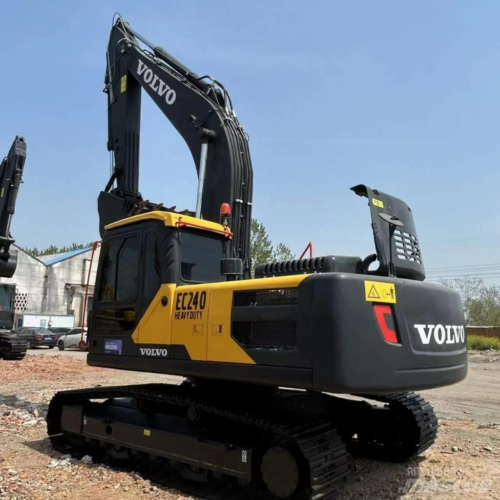 Volvo 240 Escavadoras de rastos