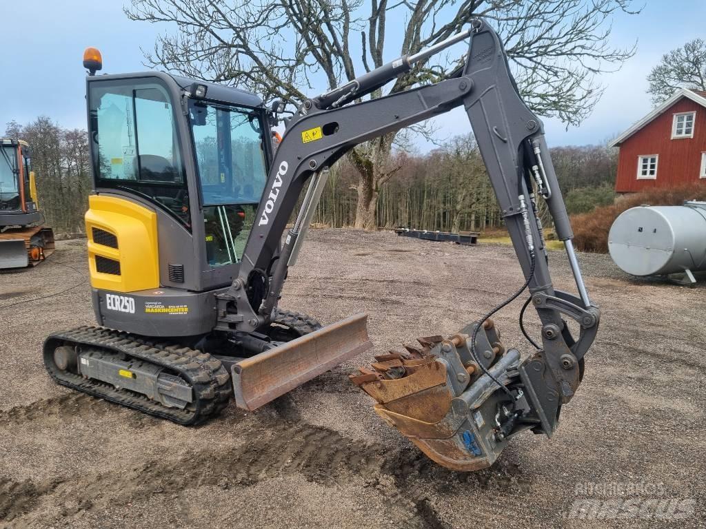 Volvo ECR25 D Mini Escavadoras <7t