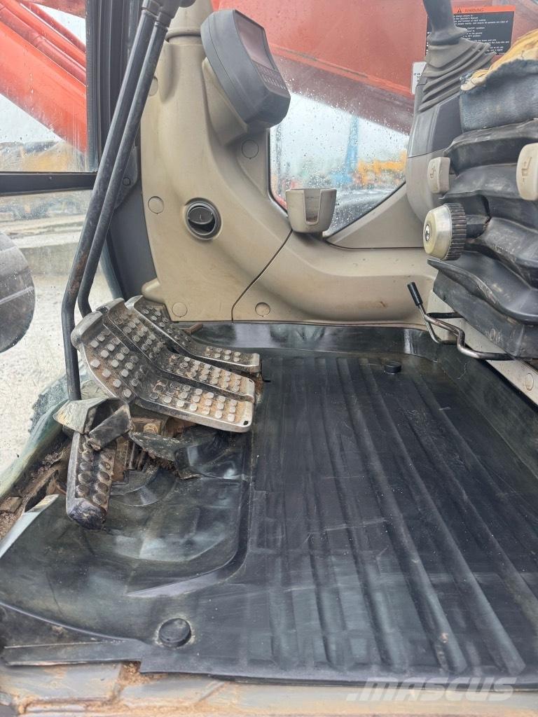 Hitachi zx210 Escavadoras de rastos