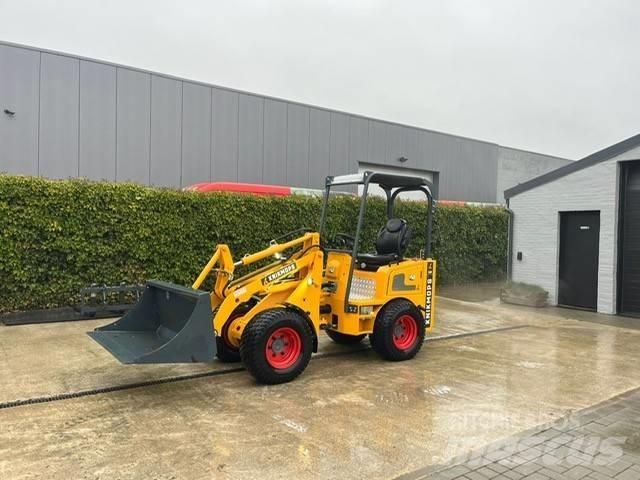 Kubota R 090 Pás carregadoras de rodas