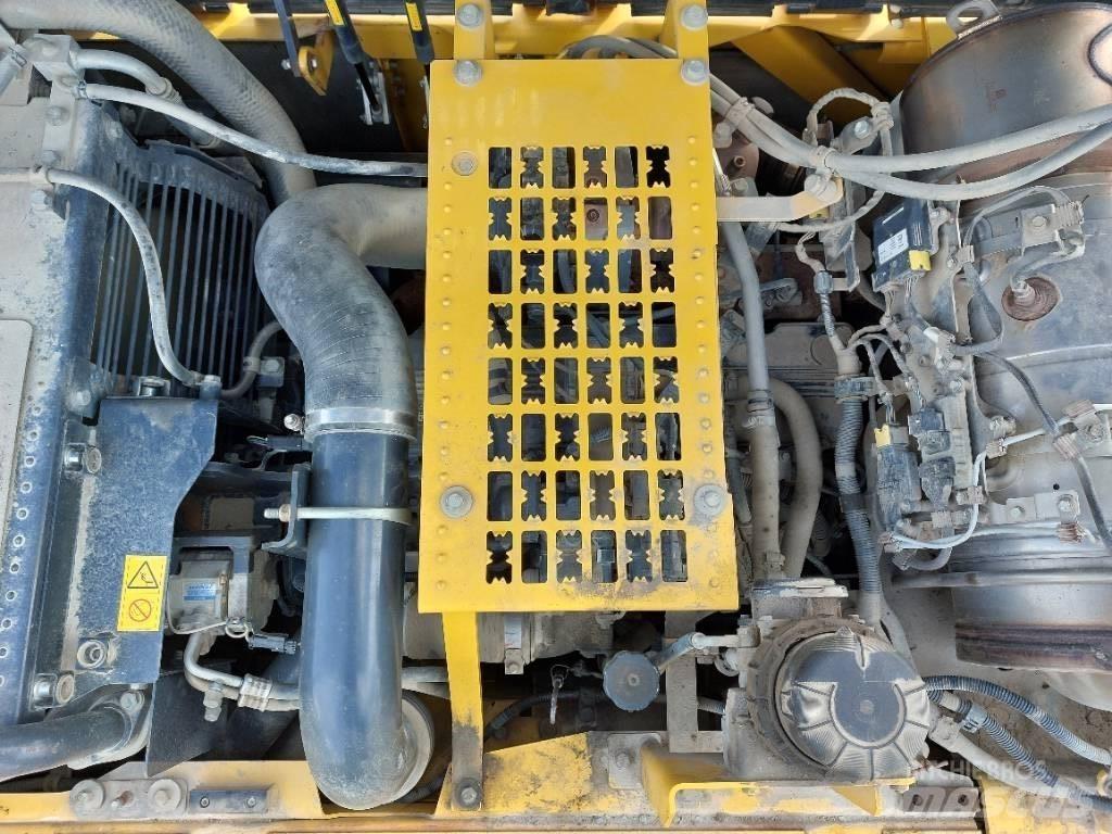 Komatsu HB365LC-3 Escavadoras de rastos
