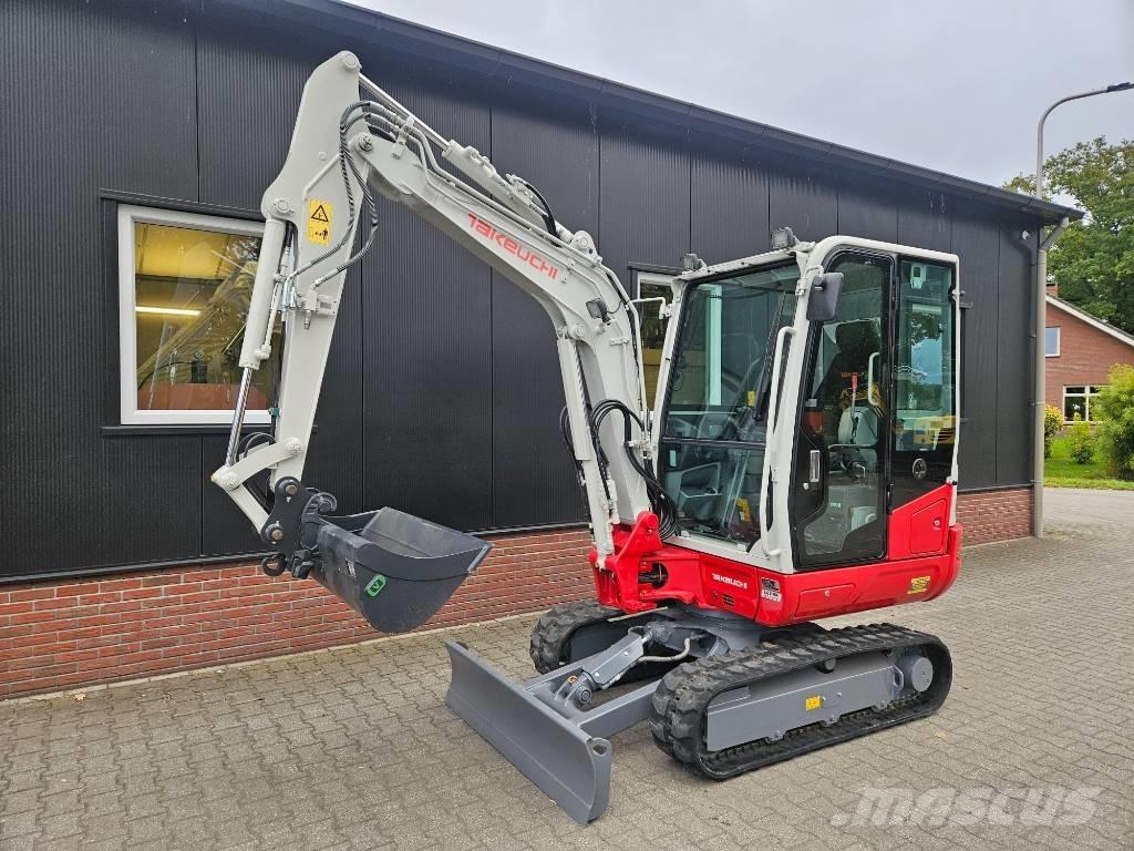 Takeuchi TB 230 Mini Escavadoras <7t