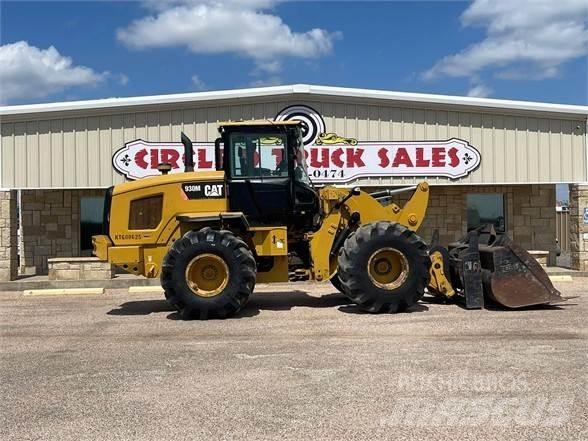 CAT 930M Pás carregadoras de rodas