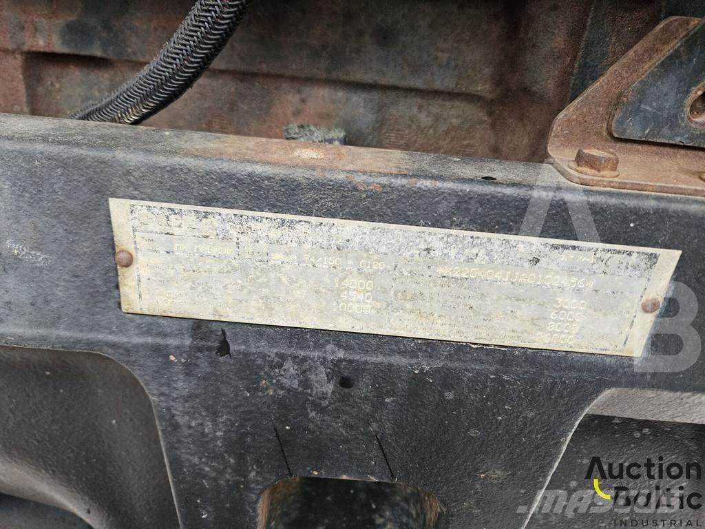 CASE IH MX 220 Tratores Agrícolas usados