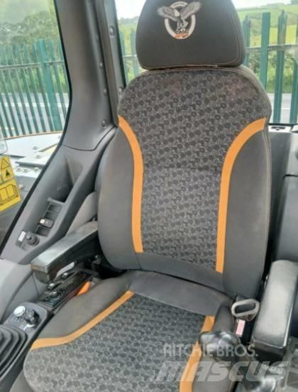 CASE CX 85 D Escavadoras Midi 7t - 12t