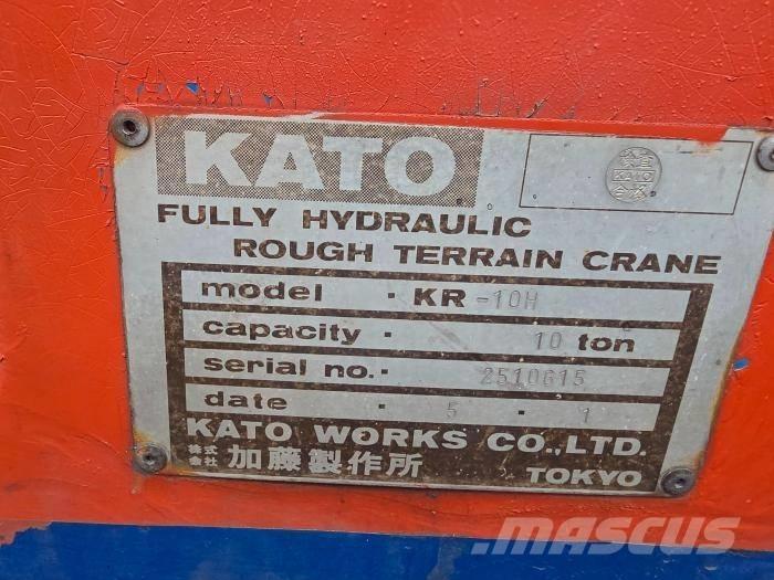 Kato MR100 Gruas Fora-de-estrada