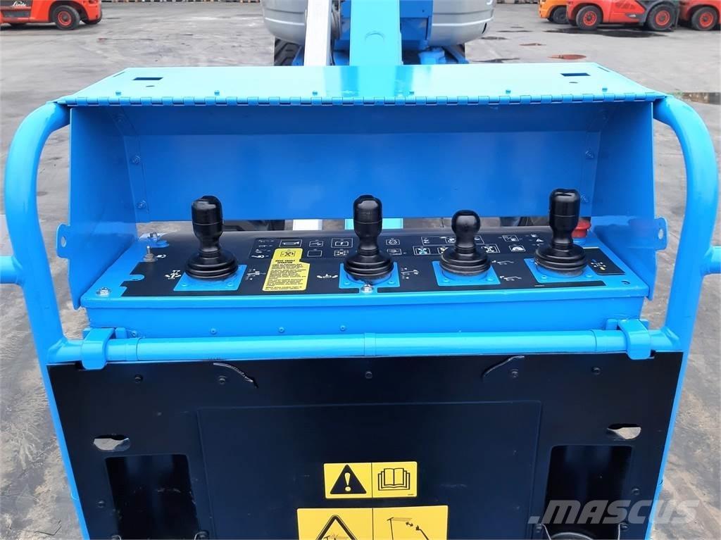 Genie Z135 70 Elevadores braços articulados