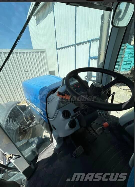 New Holland T7250 Tratores Agrícolas usados