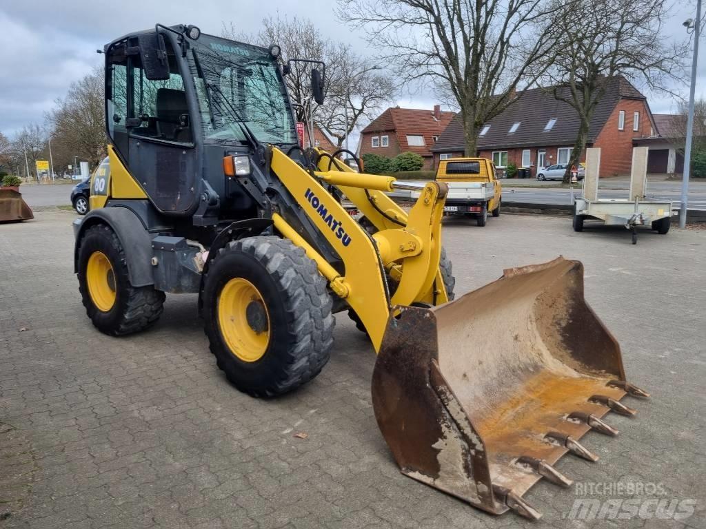 Komatsu WA 80-5 Pás carregadoras de rodas