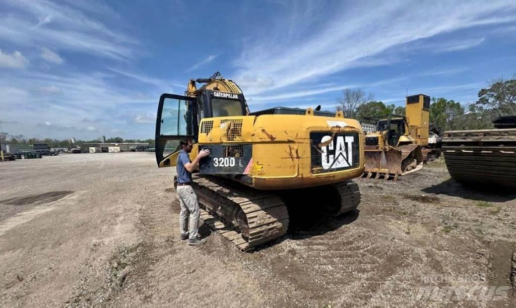 CAT 320 D Escavadoras de rastos