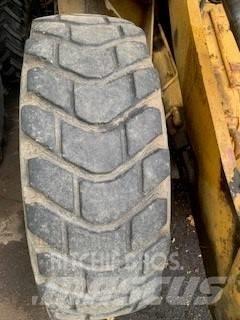 CAT 910 Pás carregadoras de rodas
