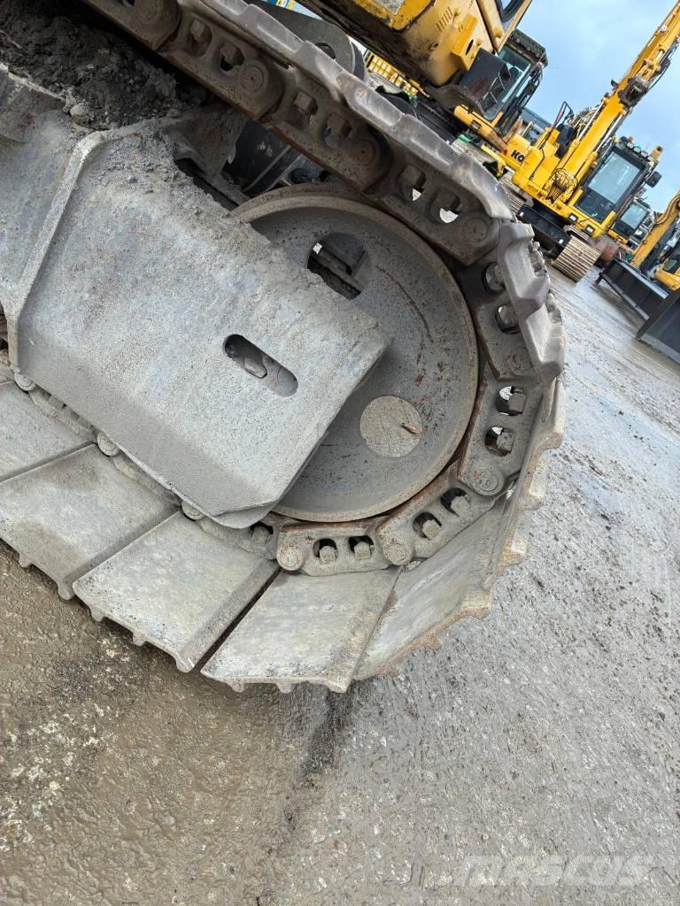 Komatsu PC138US-10 Escavadoras de rastos