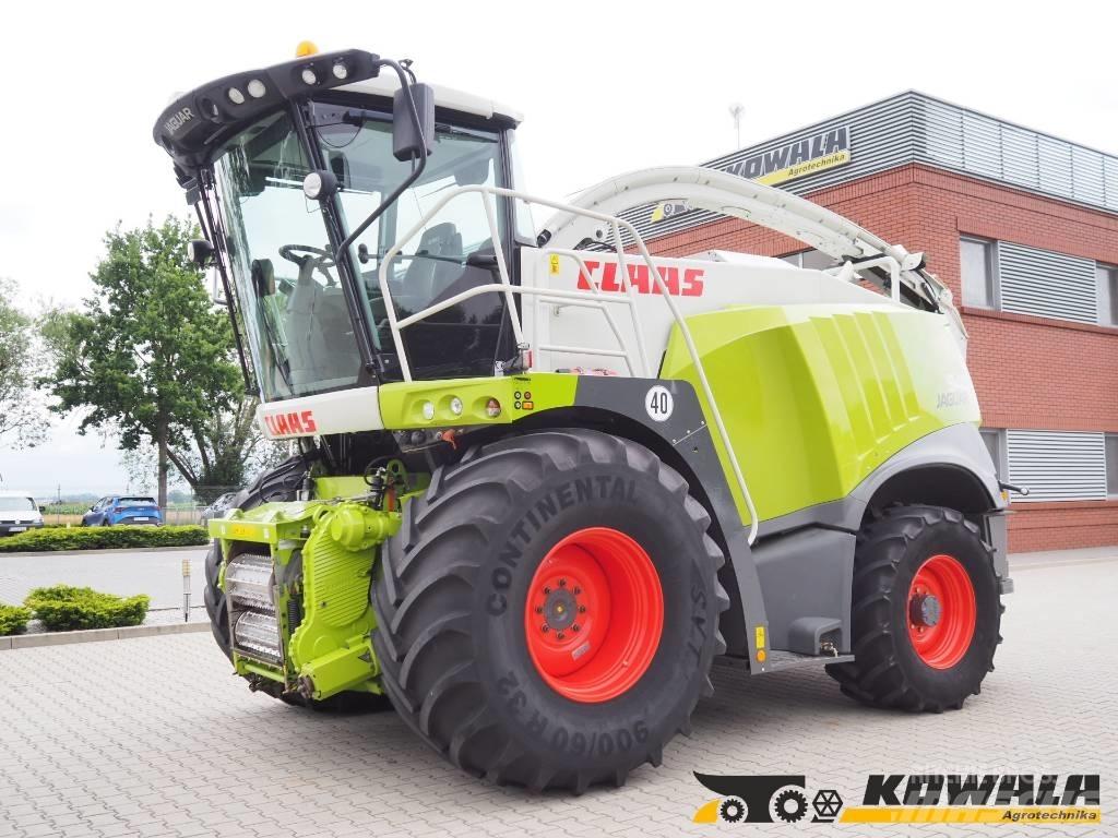 CLAAS Jaguar 940 4WD Forrageiras auto-propulsionadas