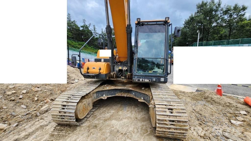 Hyundai HX 220 Escavadoras de rastos