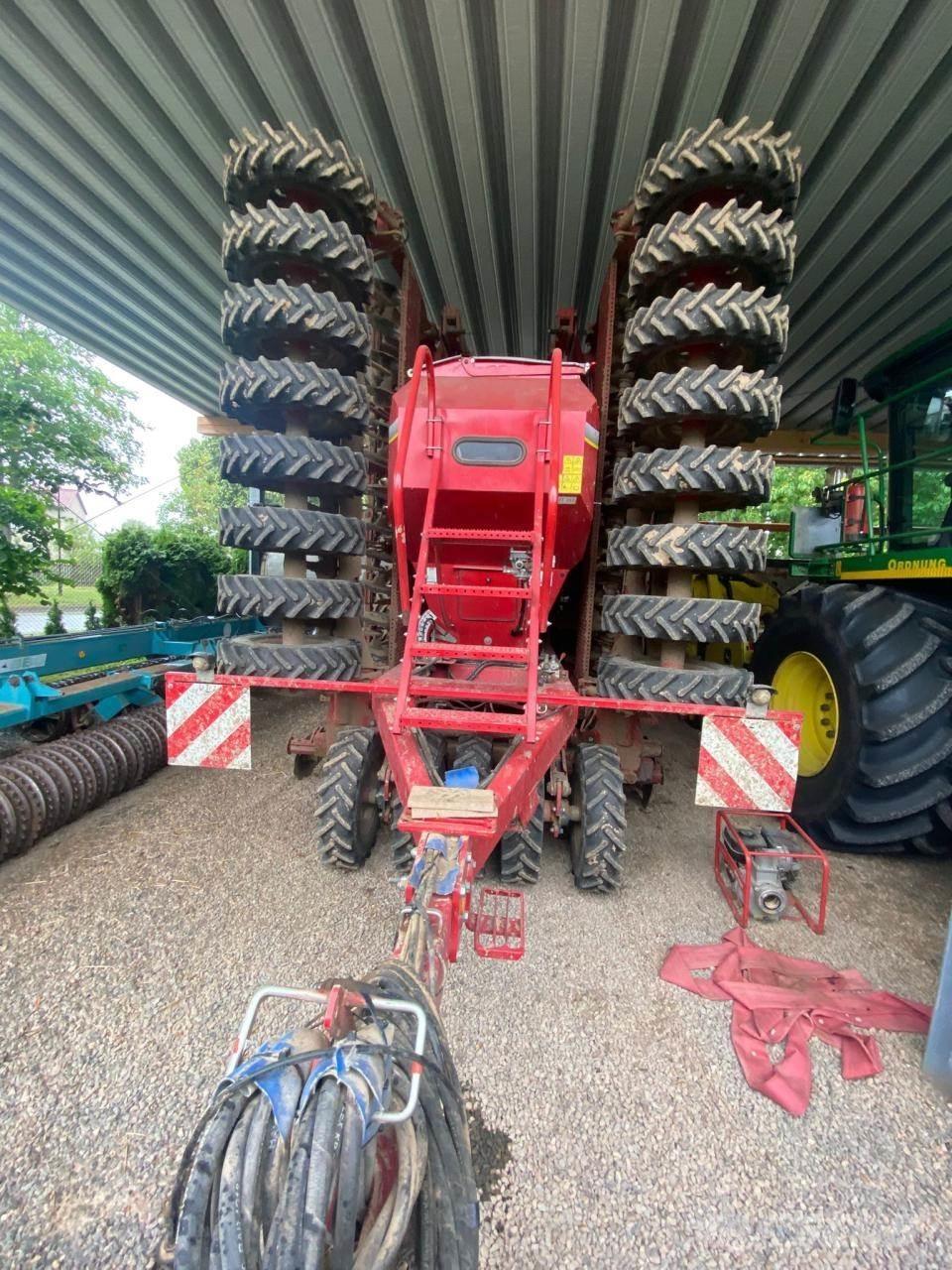 Horsch Pronto 9 DC Perfuradoras