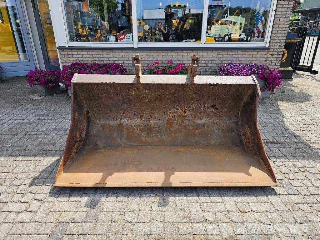 Beco Slotenbak Baldes