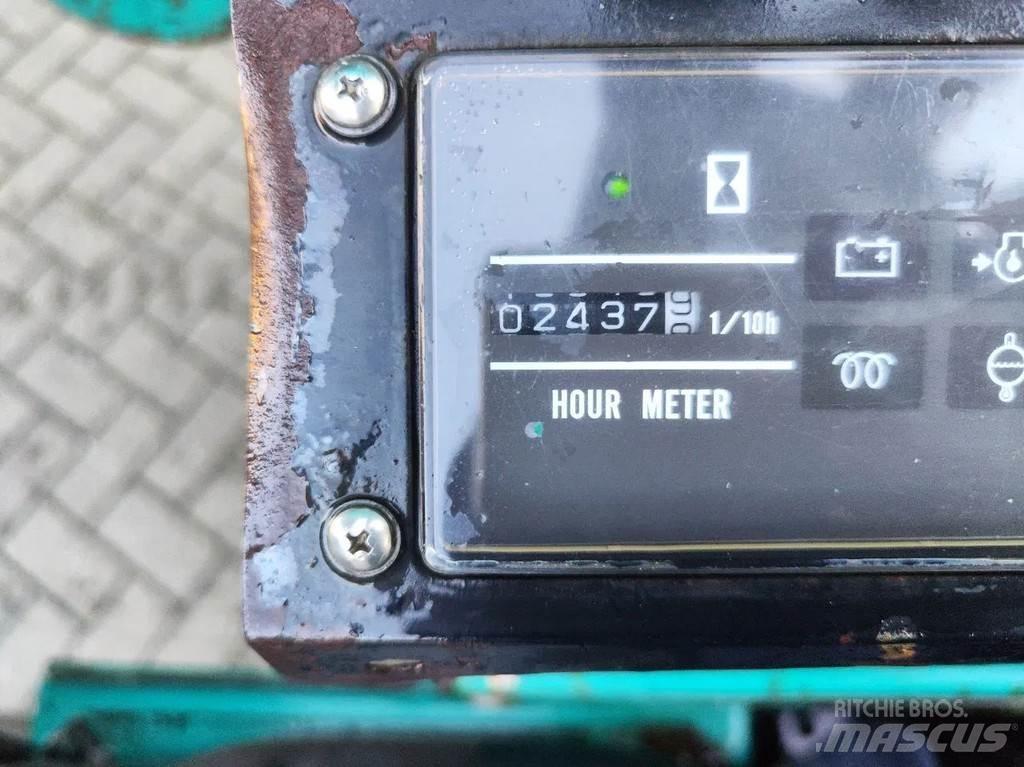 Maeda MC 305 Mini gruas