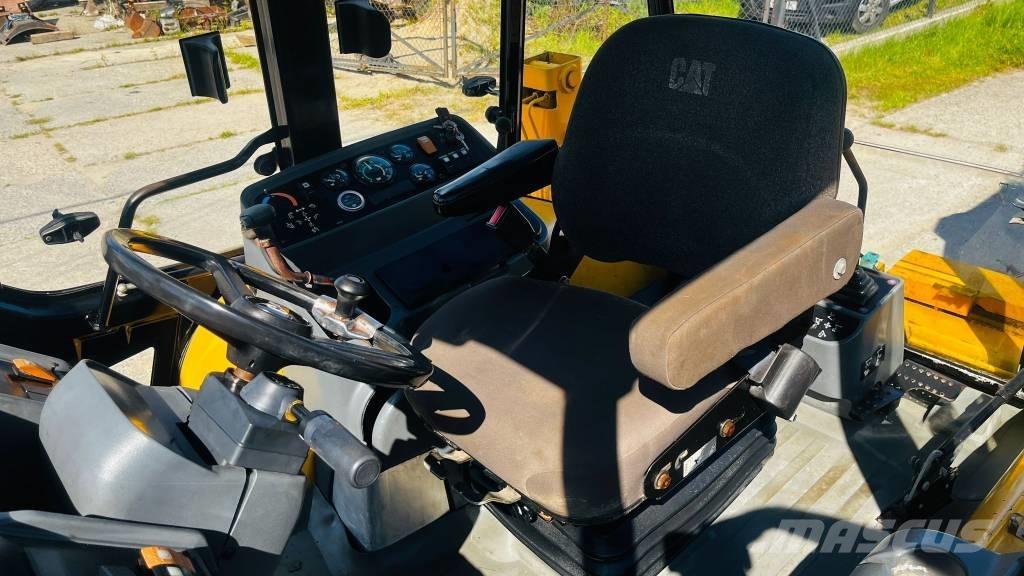 CAT 428 C Retroescavadoras