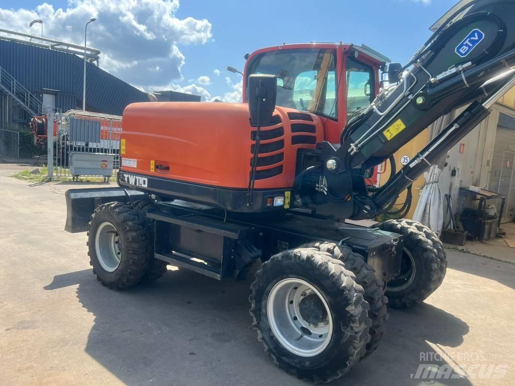 Schaeff TW 110 Escavadoras de rodas