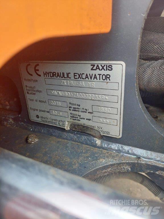 Hitachi ZX 19 U-5 Mini Escavadoras <7t