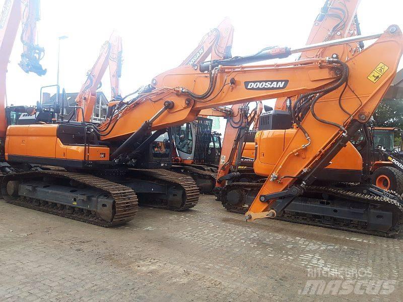 Doosan DX 255 LC-5 Escavadoras de rastos