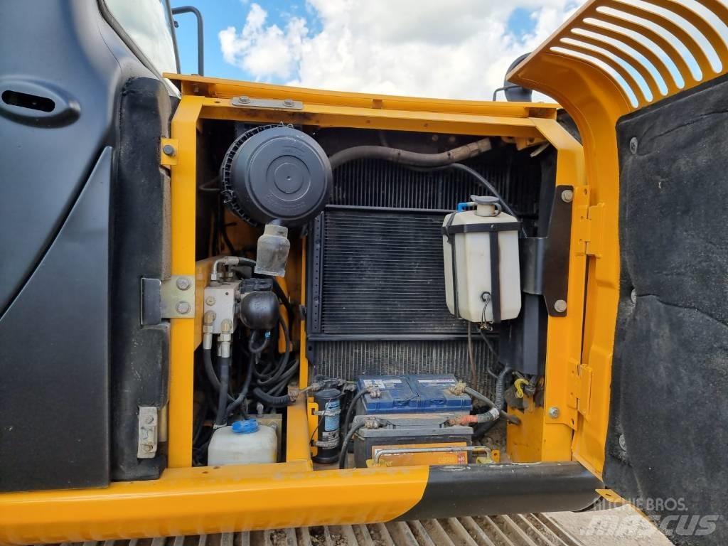 JCB JS 130 LC Escavadoras de rastos