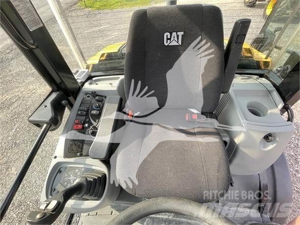 CAT 906M Pás carregadoras de rodas