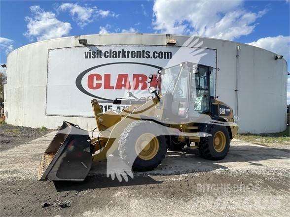 CAT 908M Pás carregadoras de rodas