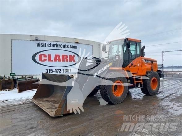 Doosan DL250-5 Pás carregadoras de rodas