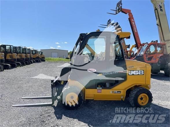 JCB 35 Manipuladores telescópicos