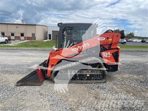 Kubota SVL75 Carregadoras de direcção deslizante