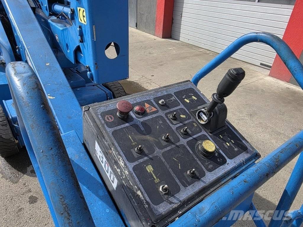 JLG N 40 E Elevadores braços articulados