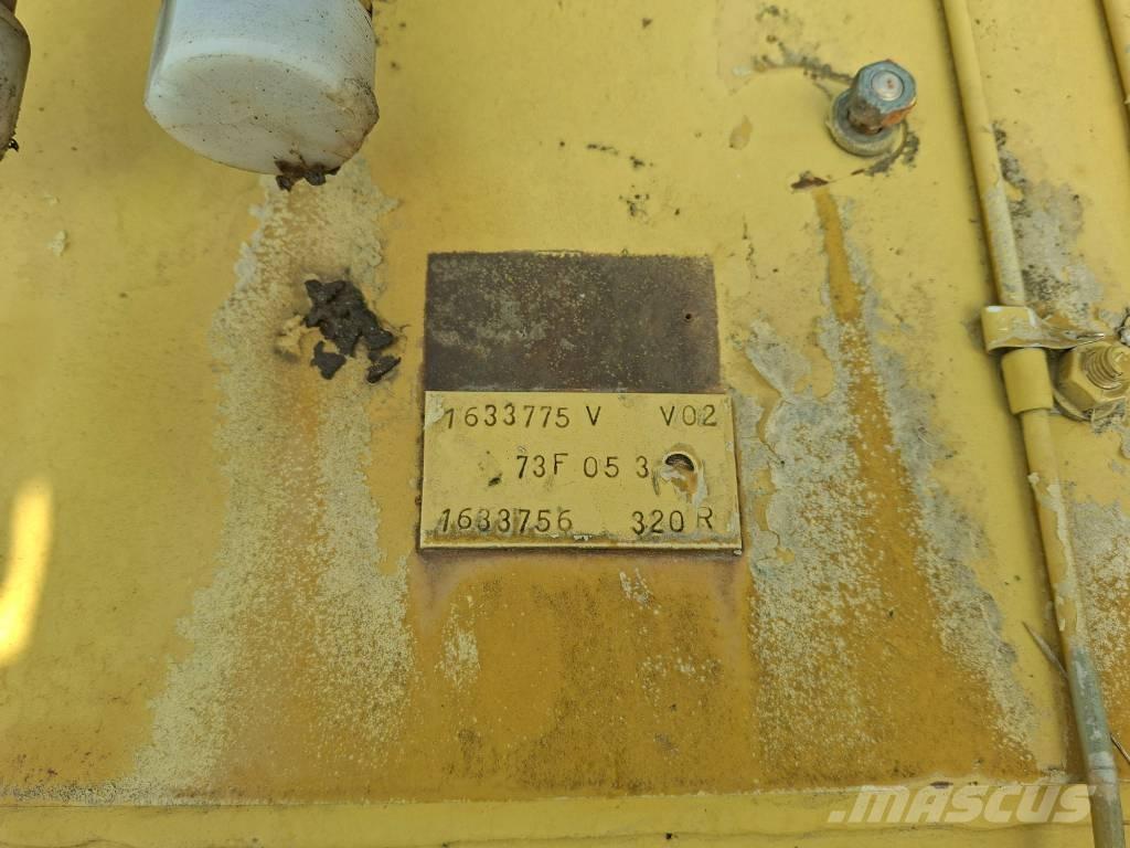 CAT 320 C L Escavadoras de rastos