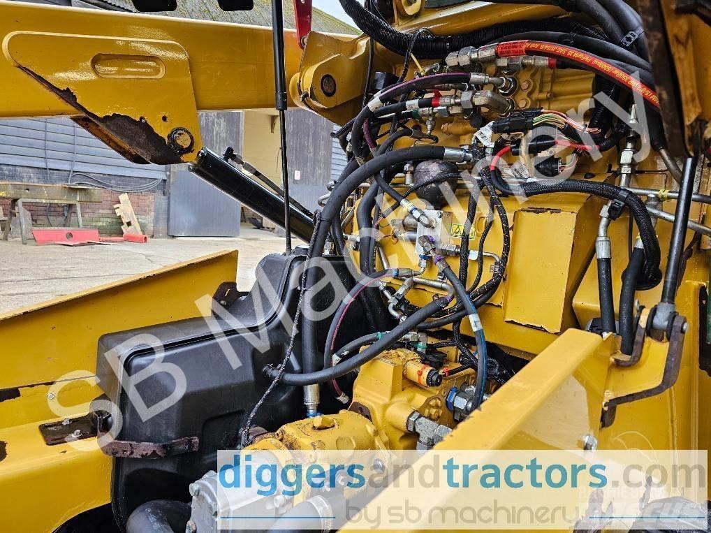 CAT 257 D Carregadoras de direcção deslizante