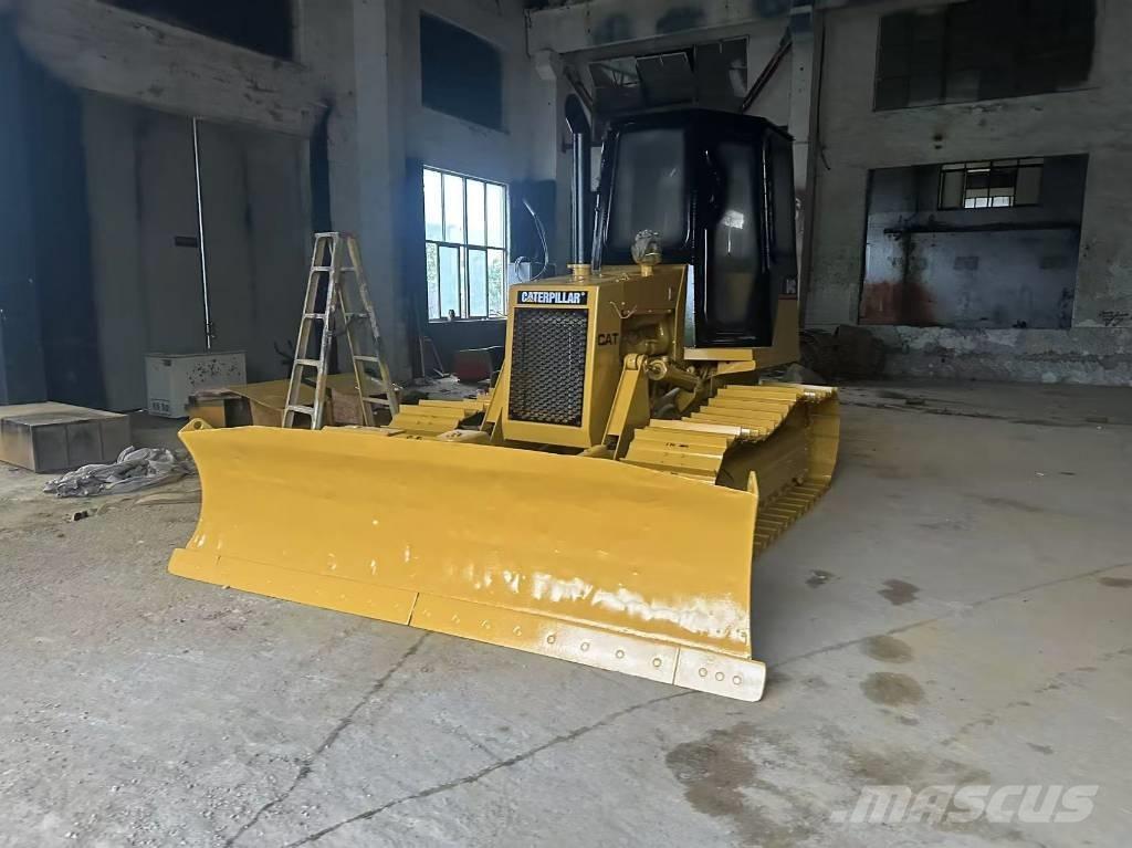 CAT D 4 C Dozers - Tratores rastos