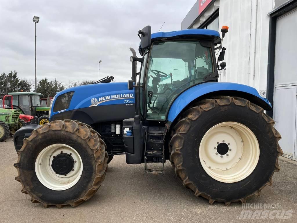 New Holland T 7.210 Tratores Agrícolas usados
