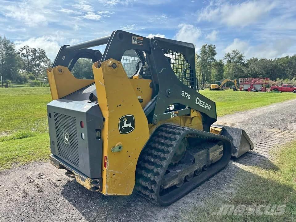 John Deere 317G Carregadoras de direcção deslizante