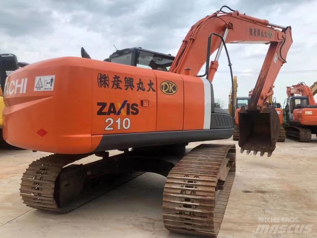 Hitachi ZX 210 Escavadoras de rastos