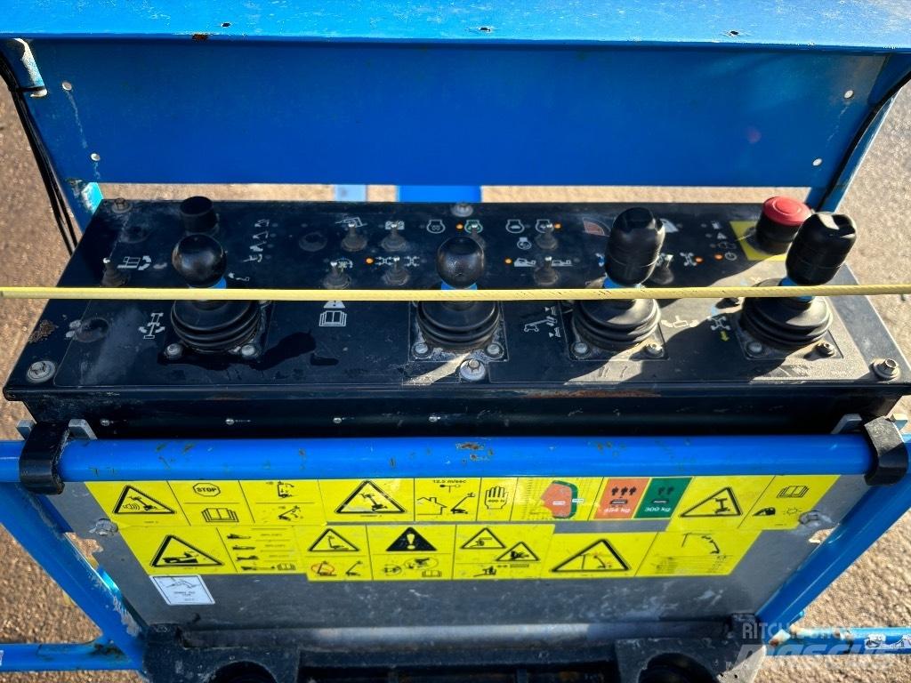 Genie SX 135 XC Elevadores braços Telescópicos
